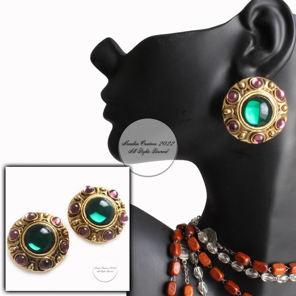 Denaive Paris Large Emerald Green Glass Cabochon Clip Style Earrings 1980s - Picture 1 of 11